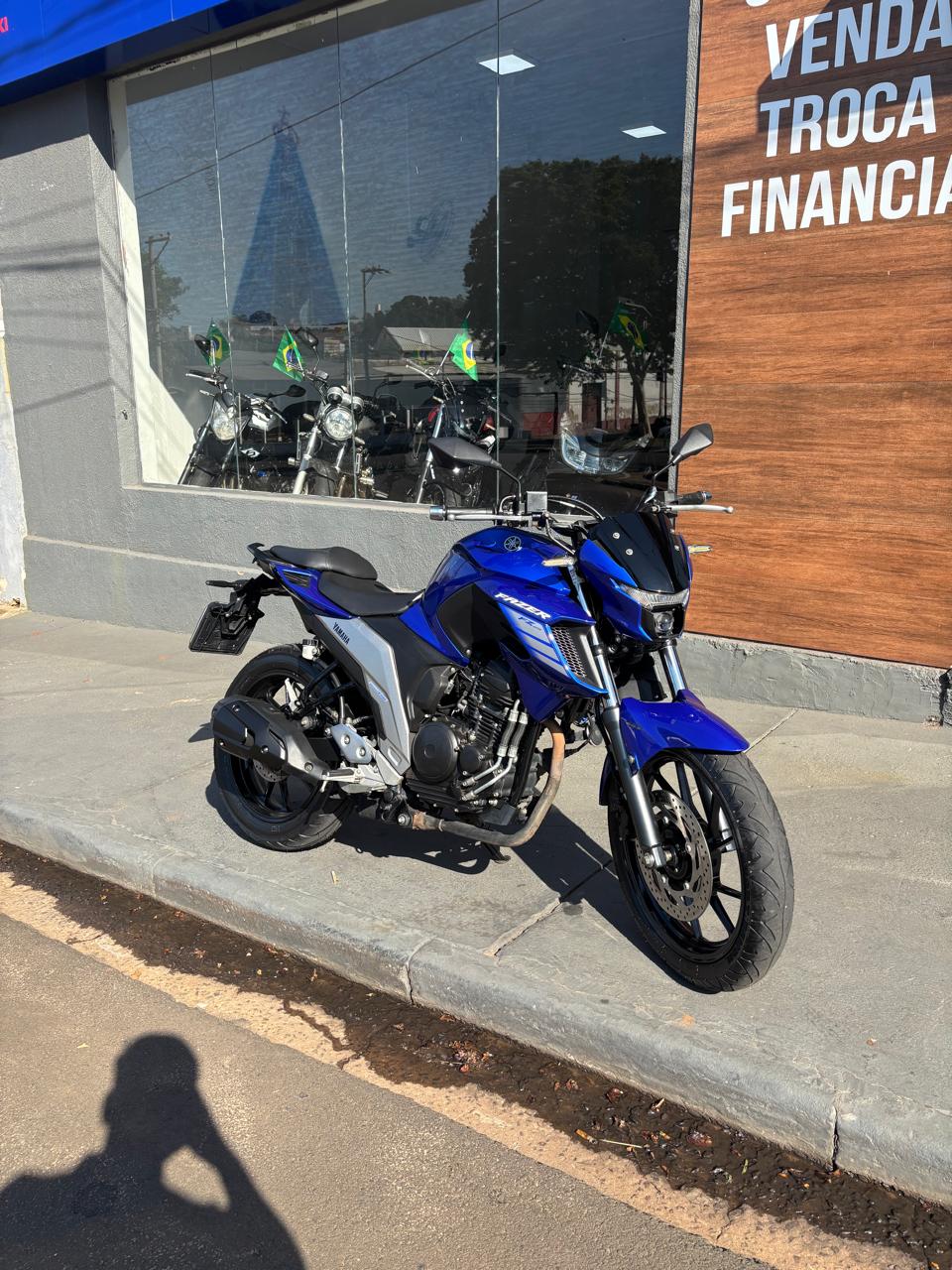 Moto Yamaha Fazer 250